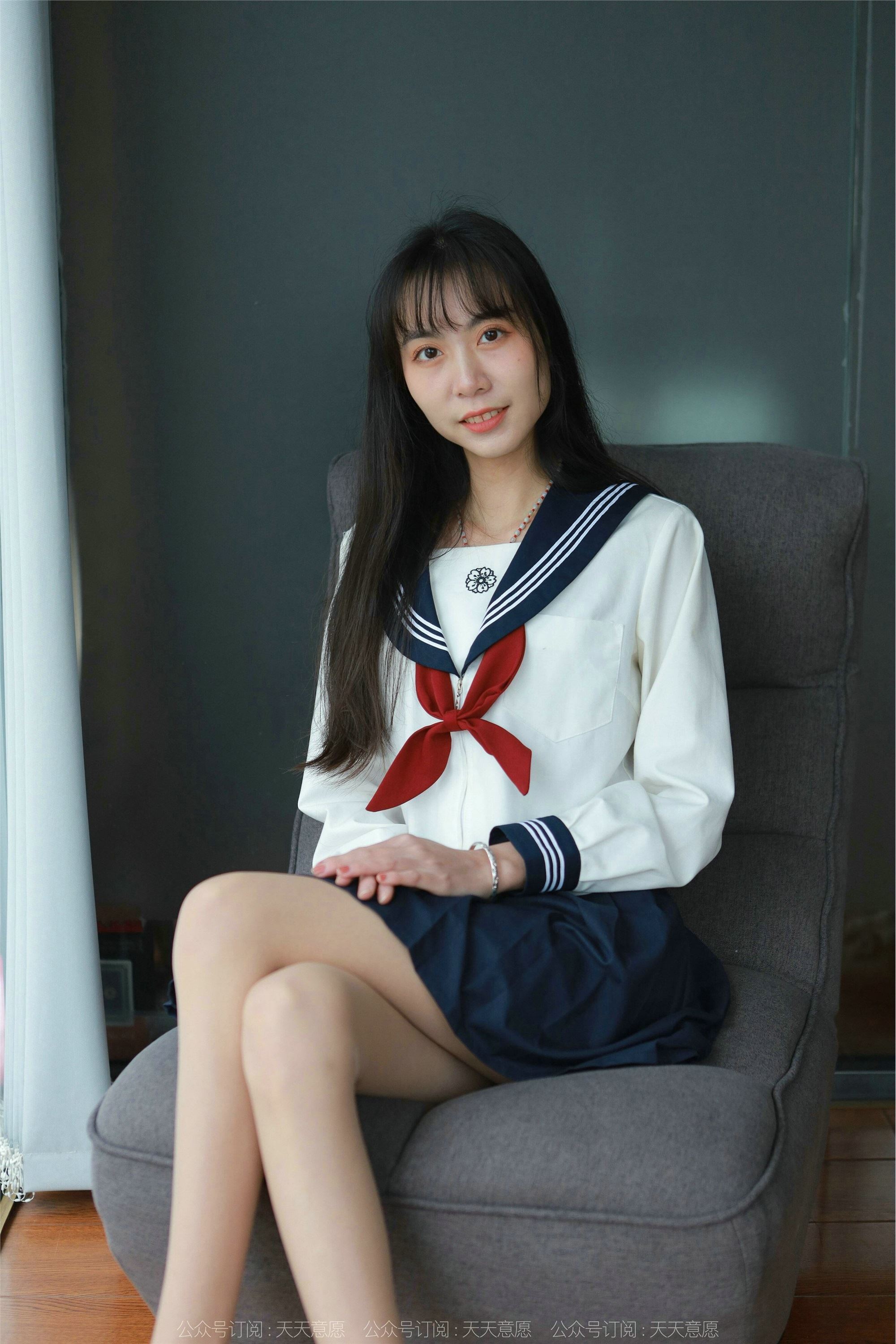 IESS异思趣向  2022.03.03 丝享家1018：团团《可爱JK装》